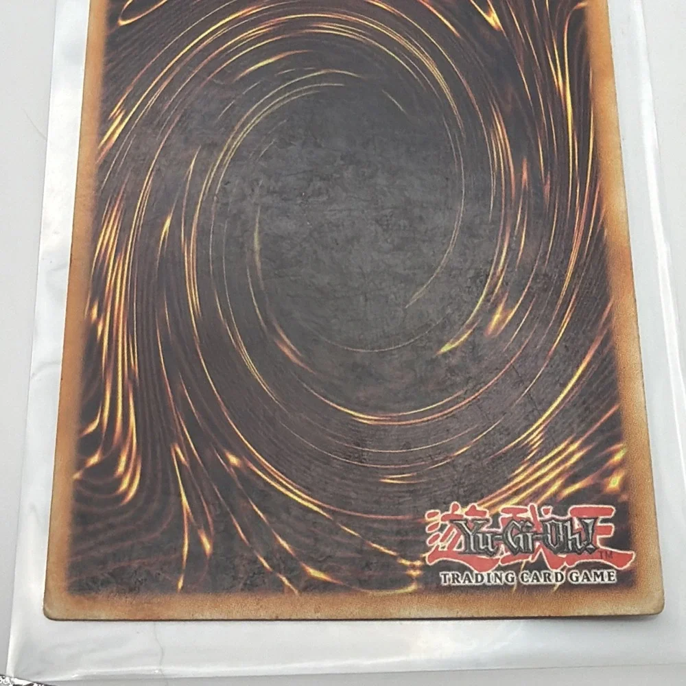 Yugioh Blue-Eyes White Dragon LOB-E001 Ultra Rare